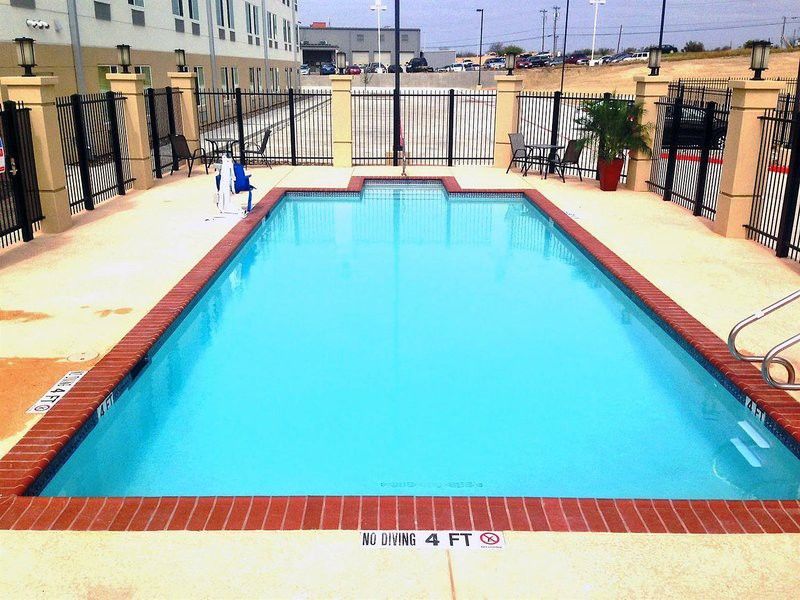 Motel 6-Laredo, Tx - North I-35 ภายนอก รูปภาพ