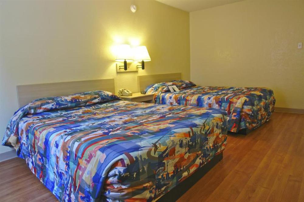 Motel 6-Laredo, Tx - North I-35 ห้อง รูปภาพ